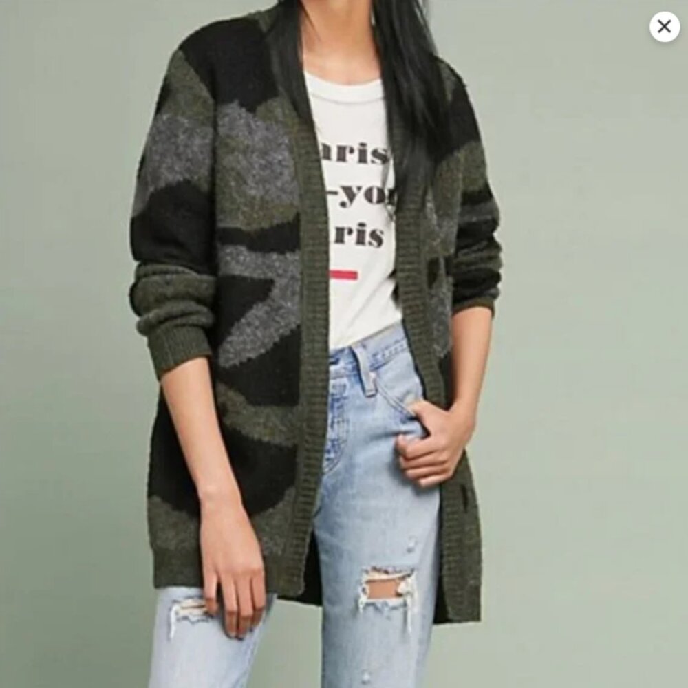 Moth by Anthropologie Fuzzy Camo Print Open Cardiagin Size Small